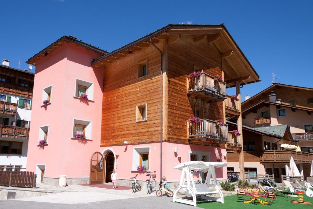 Bio Hotel Villa Cecilia Livigno Extérieur photo